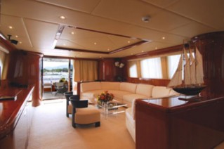 Motor yacht BONITO -  Main Salon